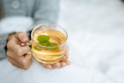 10 Unexpected Ways Green Tea Benefits Your Skin