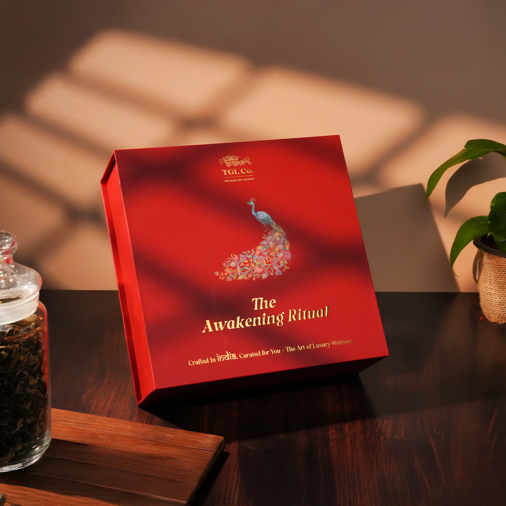 Luxury wellness tea gift set with assorted green teas and infuser for loose leaf tea brewing