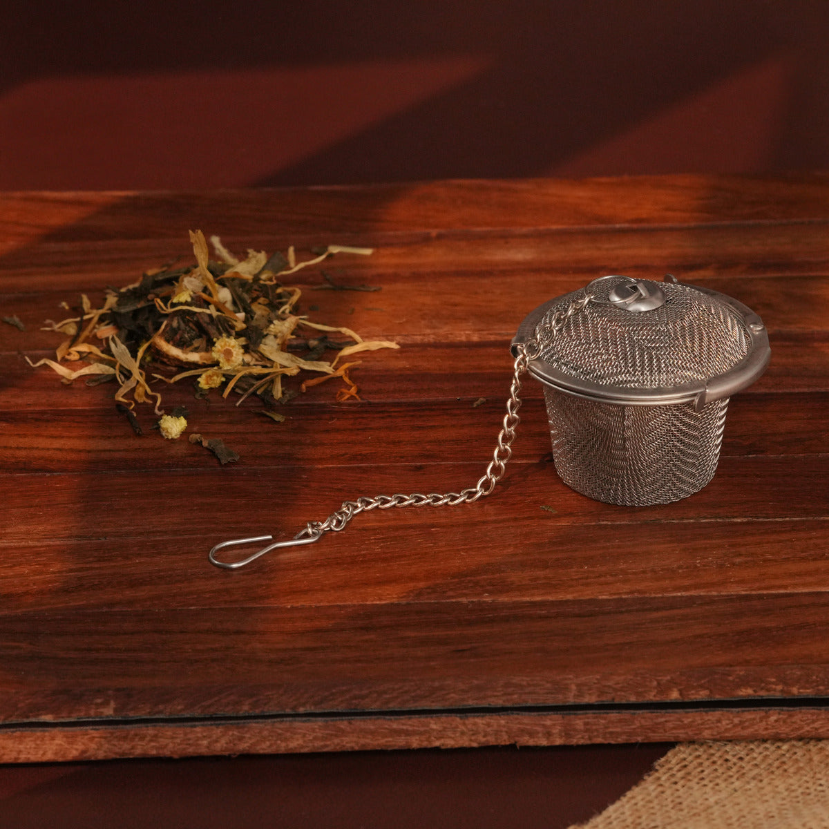 Premium stainless steel tea basket infuser for loose leaf tea