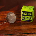 Classic ball tea infuser for brewing loose leaf tea in mugs and teapots