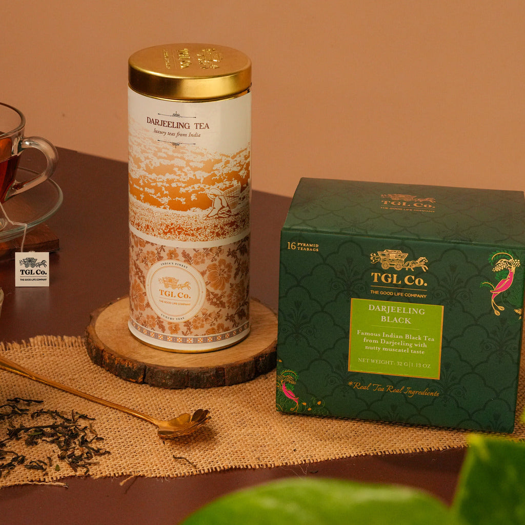 Light aromatic Darjeeling black tea for smooth tea experience