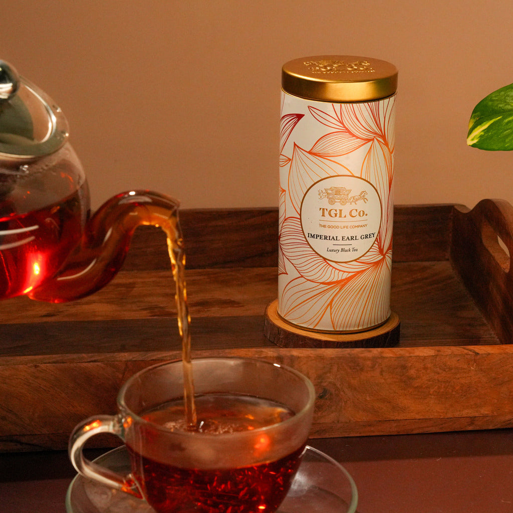 Premium Earl Grey tea with bergamot for classic English tea