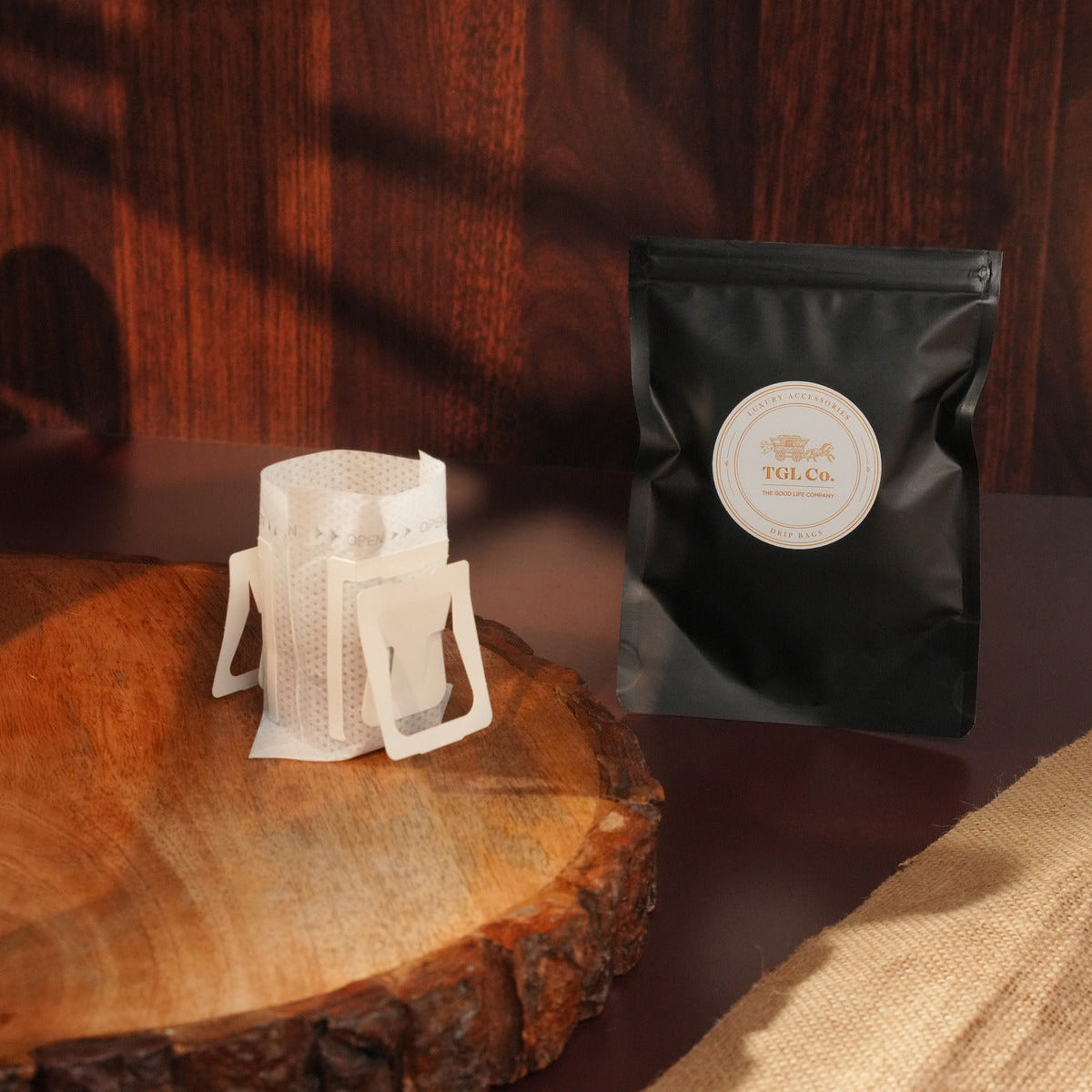 Instant pour over coffee drip bags for easy filter coffee brewing