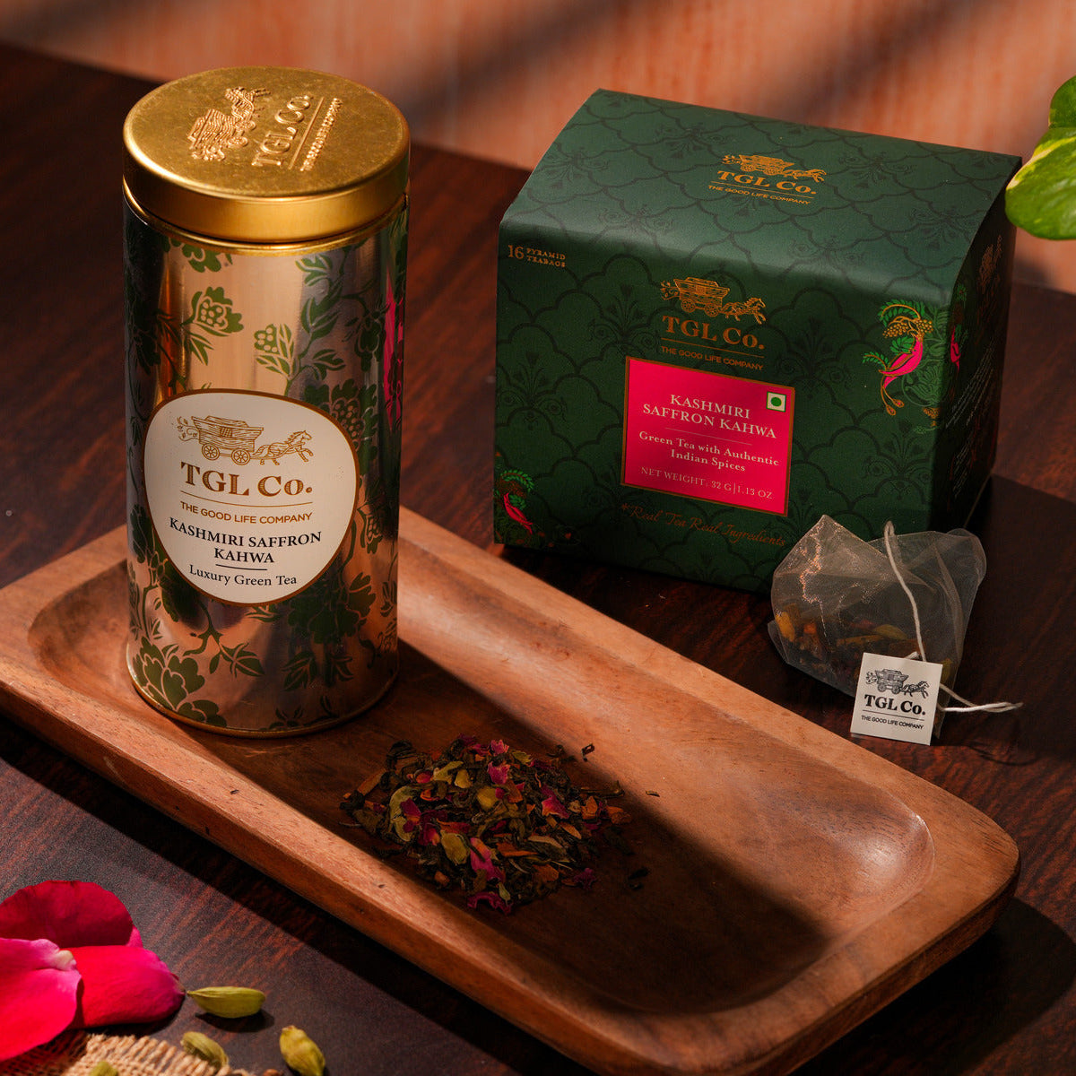 Premium Kashmiri kahwa tea blend for warm spiced tea