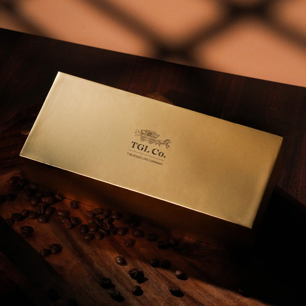 Luxe Gold festive tea gift set with premium teas for elegant gifting