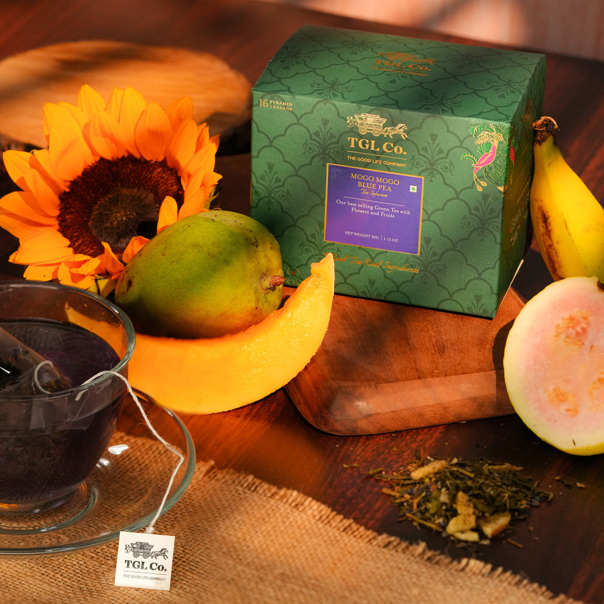 Butterfly pea flower tea with fruity tropical infusion