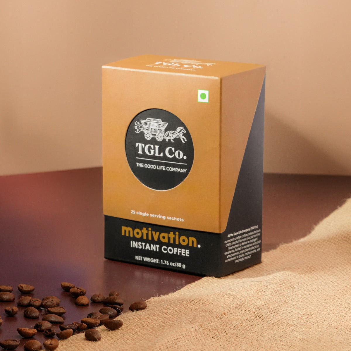 Arabica instant coffee sachets for quick coffee brewing anywhere