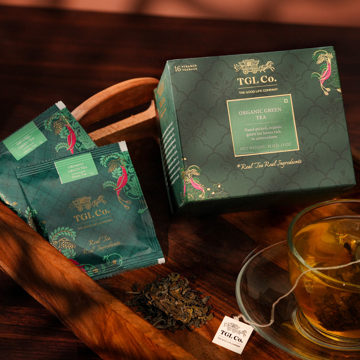 Organic green tea rich in antioxidants for daily wellness