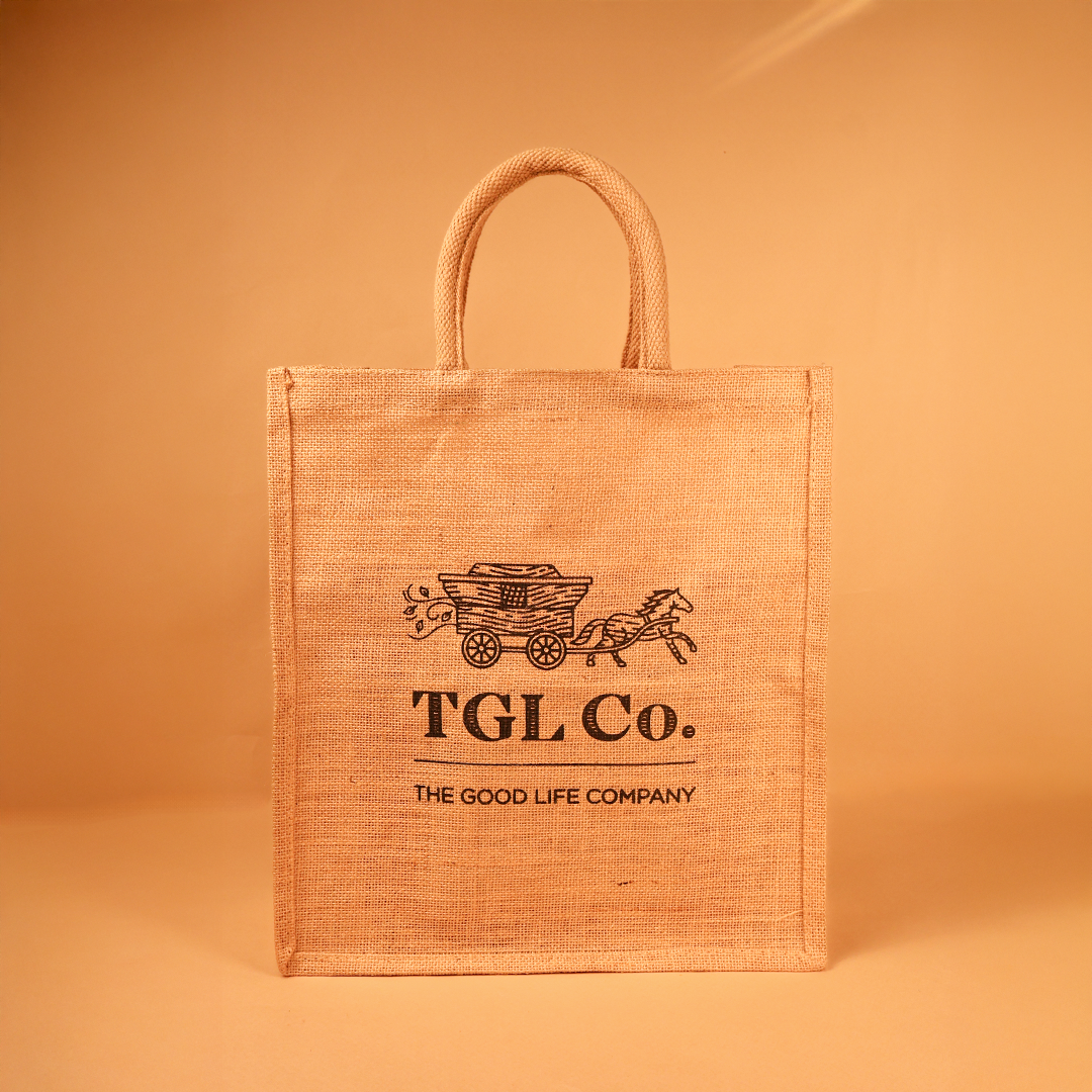 Natural jute shopping tote bag for everyday use