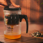 Modern tea press brewer for steeping loose leaf tea